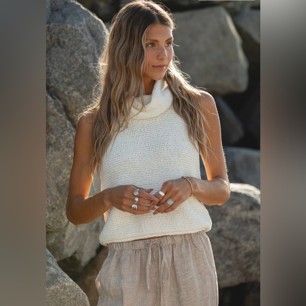 Solai Sunbeams Turtleneck Tank - Ivory - Small